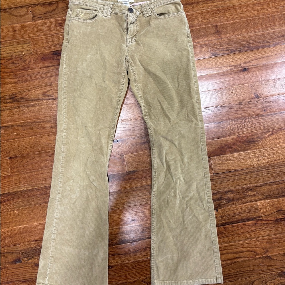 Woman’s Vintage Tan Corduroy Pants